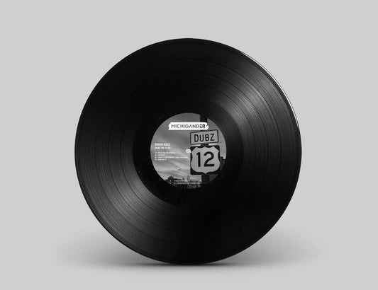 Vinilo Brian Kage – Dubz On 12 EP 12" EP con etiqueta central Michigander visible, acabado negro clásico y diseño minimalista para DJs y coleccionistas