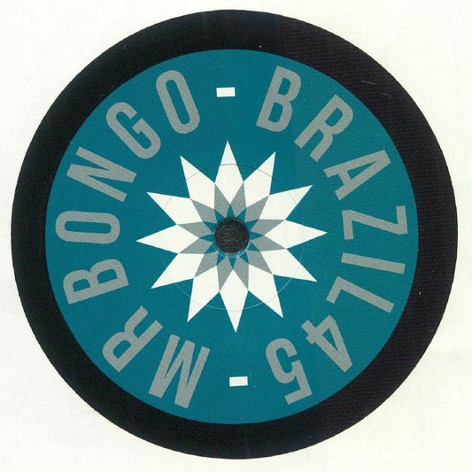 Portada trasera del vinilo de 7" de Claudia – "Deixa O Morro Cantar / Mas Que Nada", lanzado por el sello Mr Bongo. Diseño con el logo de Mr Bongo y la serie Brazil 45, resaltando su identidad visual característica.