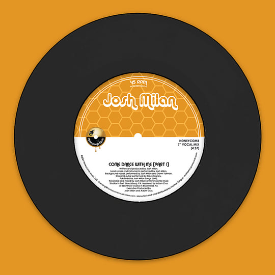 Contraportada Josh Milan – Come Dance With Me (Parts 1 & 2) 7" 45 RPM de Honeycomb Music, mostrando el disco negro con su etiqueta central color miel sobre fondo naranja cálido.