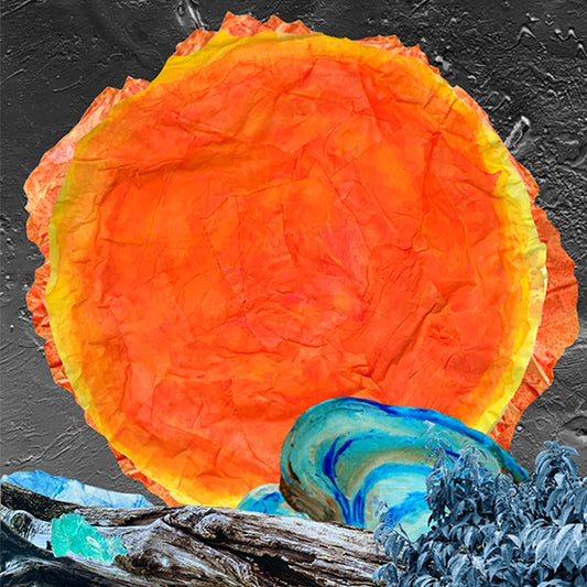 Portada del vinilo Atmosphere – Jazz-Funk from Luxembourg 1981-1986 con arte abstracto en tonos cálidos y detalles de collage.