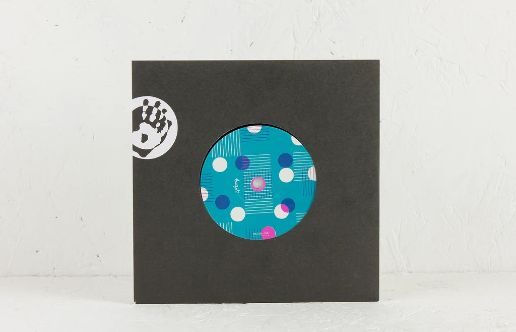 Funda negra del vinilo Banda Black Rio – Maria Fumaça / Mr. Funky Samba, con ventana circular y logotipo blanco.