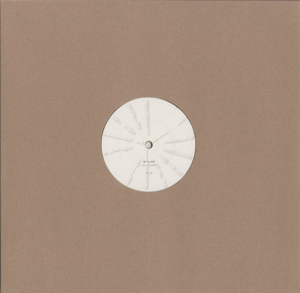 Portada del vinilo Basic Channel – Q-Loop en funda de cartón marrón con arte minimalista clásico del sello.