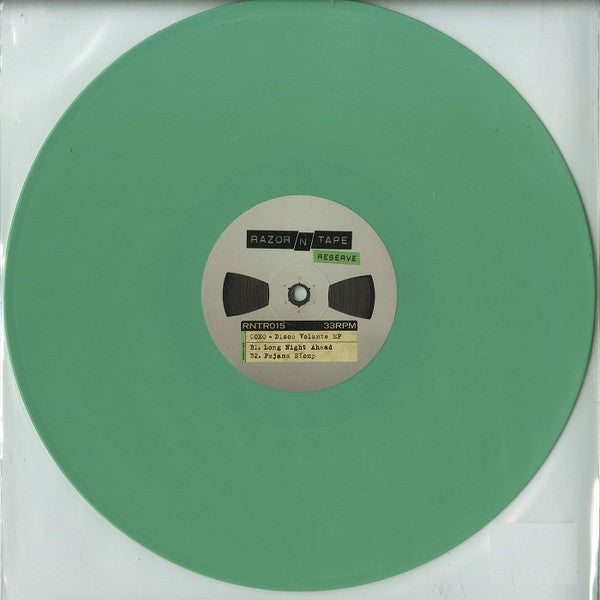 Segundo lado del vinilo 12" Disco Volante EP de COEO bajo el sello Razor-N-Tape Reserve. Texto impreso: lado B – títulos de pista y detalles.