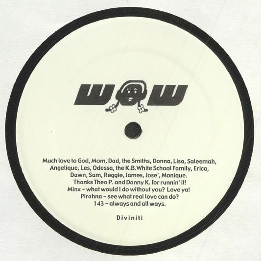 Etiqueta central del vinilo Diviniti – Find A Way 12" en Women On Wax Recordings, lado B sin títulos musicales, con el logo WOW en grande y dedicatorias impresas a familiares, amigos y colaboradores alrededor del centro.