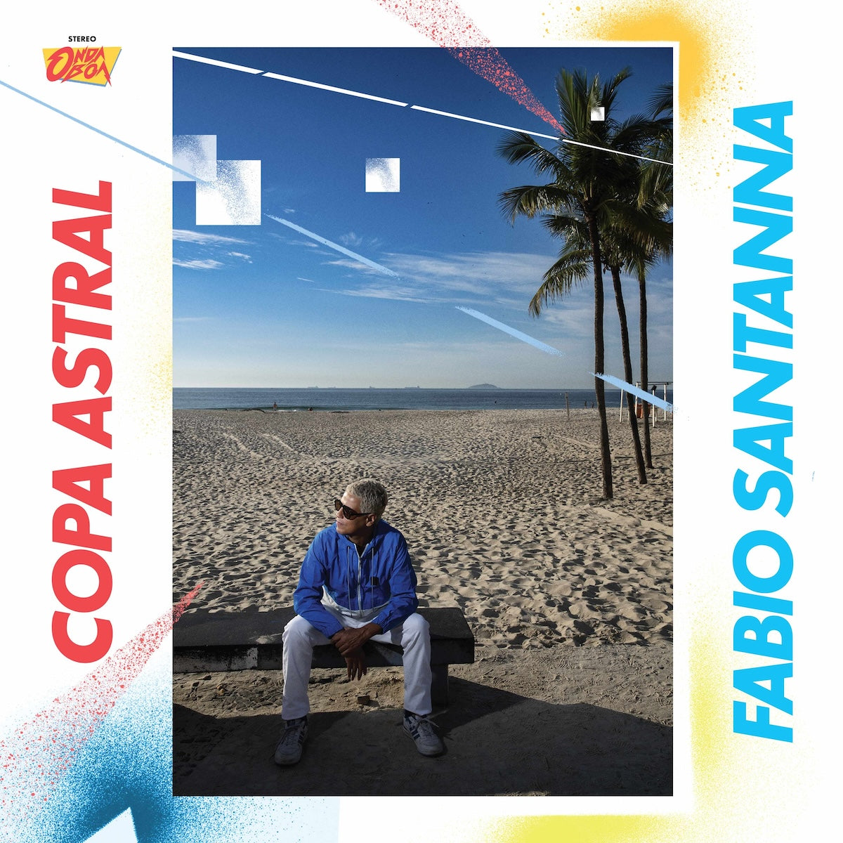 Portada del vinilo Fabio Santanna – Copa Astral, con el artista sentado frente a una playa de Río y palmeras.