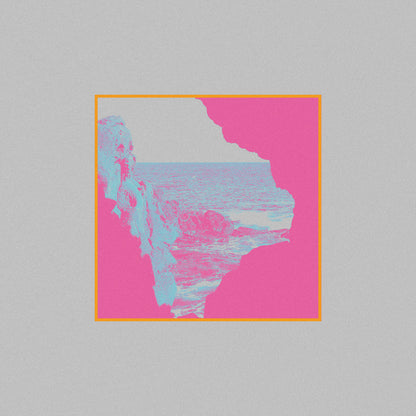 Portada del vinilo Franco Corica, Andrea Normanno Feat. Byron The Aquarius – Oltremare con arte minimalista en tonos magenta y cian que muestra una costa abstracta sobre fondo gris, estilo elegante y moderno de Jonica.