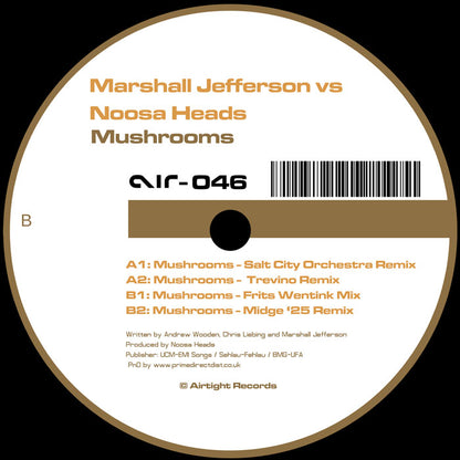 Etiqueta lado B del vinilo Marshall Jefferson vs Noosa Heads – Mushrooms (12", reedición Airtight), incluye remixes y créditos visibles con catálogo AIR-046.