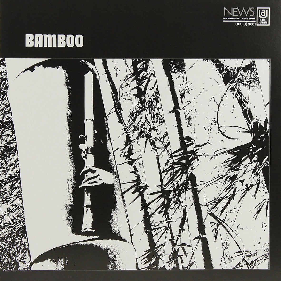 Portada del vinilo Minoru Muraoka – Bamboo, con diseño en blanco y negro de un músico entre bambúes.