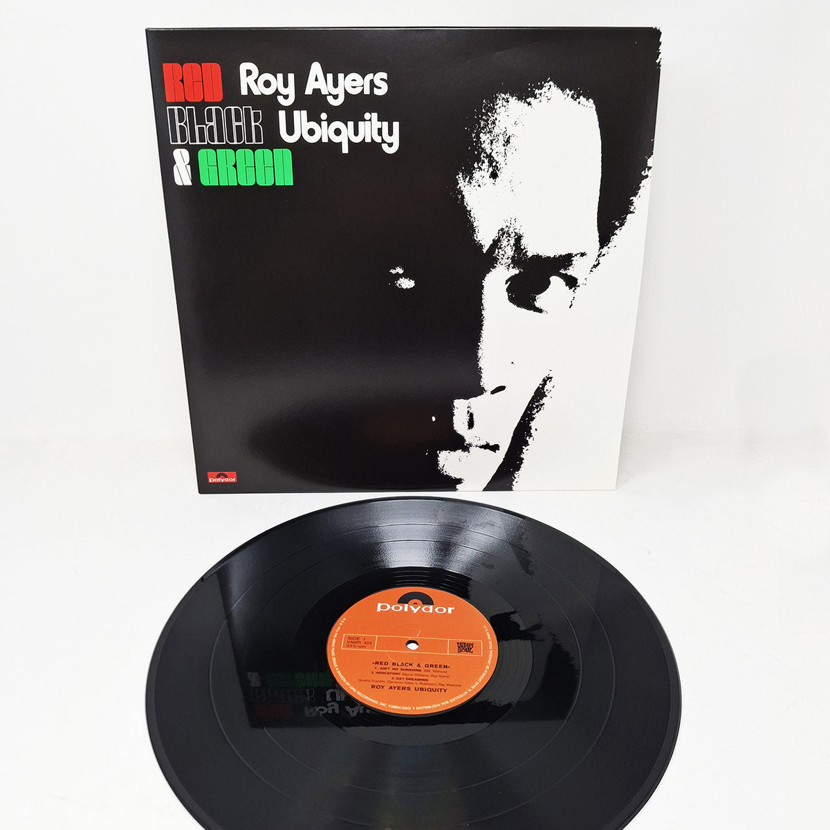 inilo de Roy Ayers Ubiquity – Red Black & Green, edición LP de Vampi Soul presentada junto a su portada.