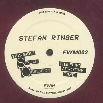 Lado A del vinilo Stefan Ringer – Sexual Obsession en FWM Entertainment, etiqueta blanca con títulos, catálogo FWM002 y créditos visibles.