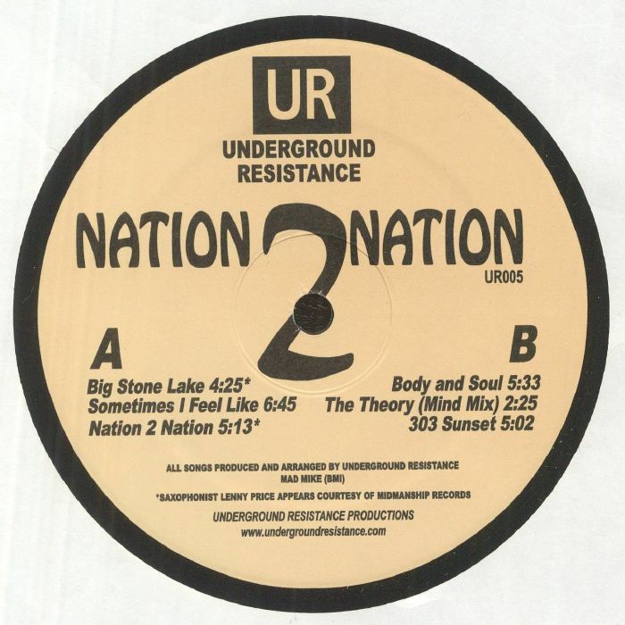 Lado A del vinilo Underground Resistance – Nation 2 Nation 12" reedición en sello Underground Resistance, catálogo UR005 con 6 tracks listados y créditos de Mad Mike.