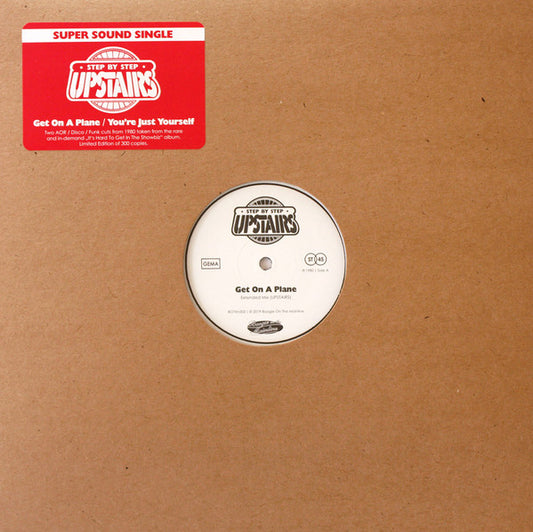 Portada del vinilo "Get On A Plane / You're Just Yourself" de Upstairs, editado por Boogie On The Mainline en formato 12". Edición limitada con sticker rojo.