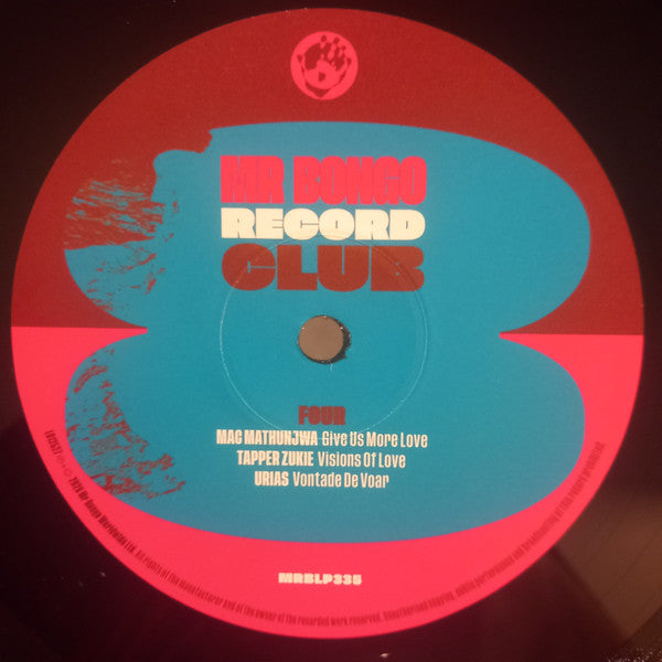 Lado D del vinilo Varios Artistas – Mr Bongo Record Club Vol. 8: etiqueta azul y rosa con tres pistas.