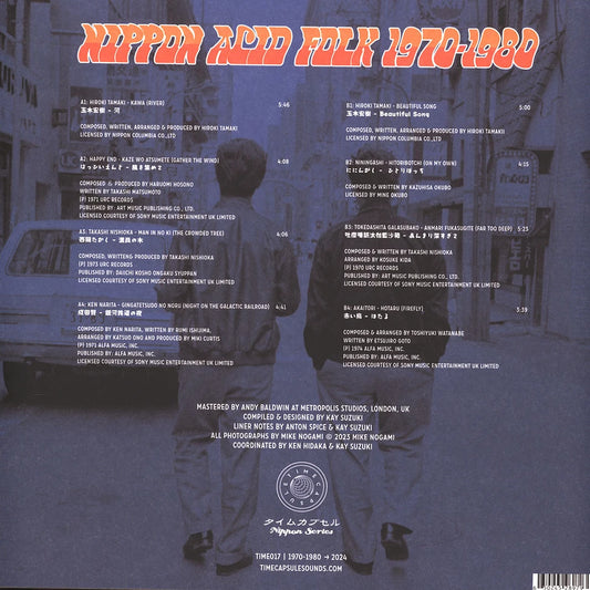Contraportada del vinilo Varios Artistas – Nippon Acid Folk 1970-1980 con listado de pistas y créditos del sello Time Capsule.