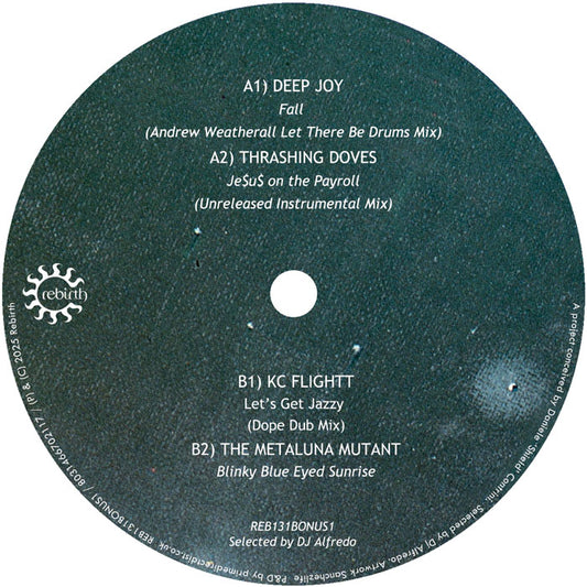 Lado B del vinilo Varios Artistas – The True Spirit of Ibiza (Bonus Sampler 1), label Rebirth con tracklist visible: Deep Joy, Thrashing Doves, KC Flightt y más.